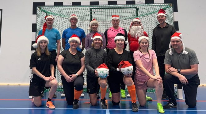 Nicefutis joulutunnelmissa – tonttulakit sopivat kaikille